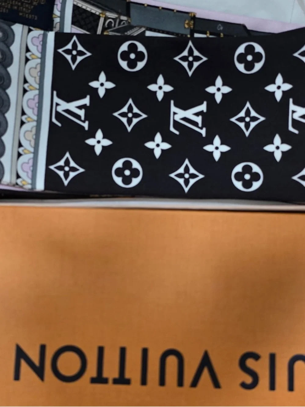 Men Bags Subcategory Identification